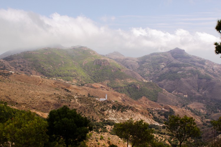 Location de voiture au Maroc pour aller au Mont Gourougou